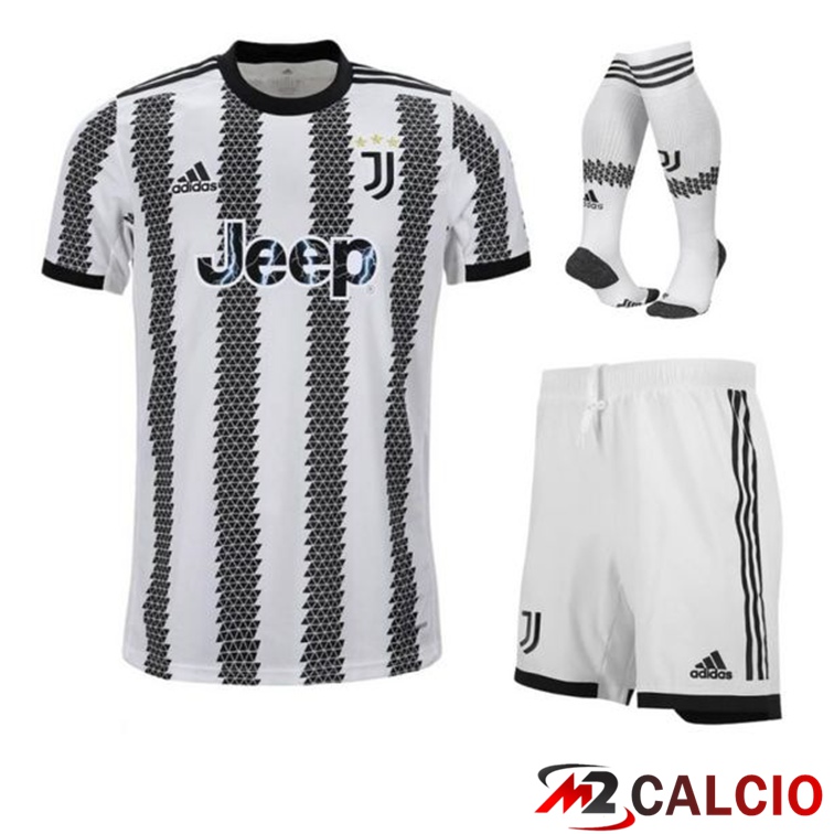 Insieme Maglie Calcio Juventus Prima (Pantaloncini + Calzini) 2022/2023