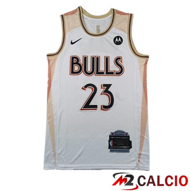 Maglie Chicago Bulls (JORDAN #23) 2024/2025 Bianco/Arancia Maglie Chicago Bulls (JORDAN #23) 2024/2025 Bianco/Arancia