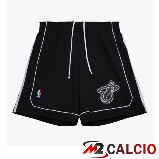Pantaloncini Swingman Mitchell & Ness Dei Miami Heat, 2011 Pantaloncini Swingman Mitchell & Ness Dei Miami Heat, 2011